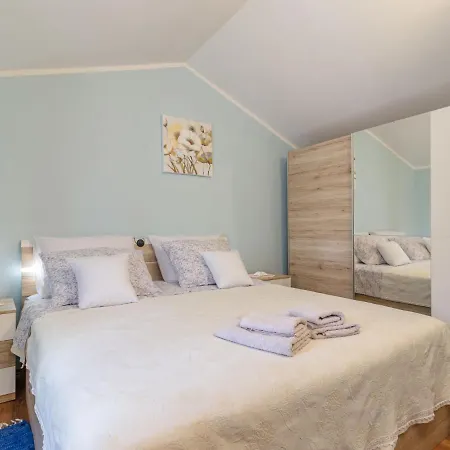 Mariva - Ipc132 By Interhome Holiday home