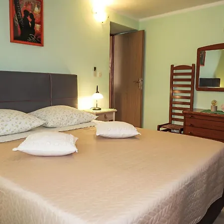 Mariva By Interhome * Potpićan