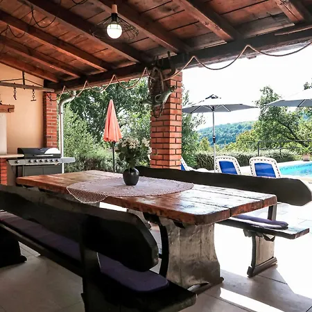 Mariva By Interhome Feriehus Potpićan